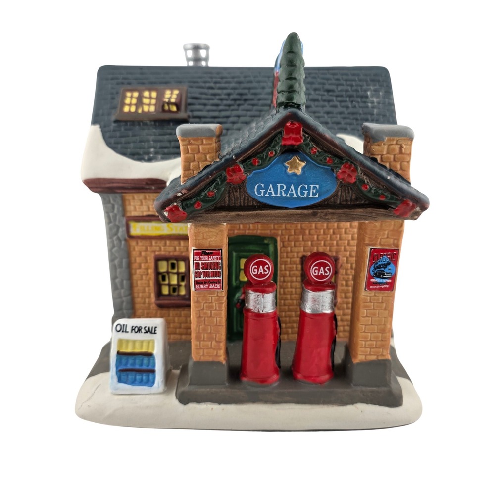 Country Charm Big Pine Gas Station Garage Christmas Village GOOD Tabletop Decor